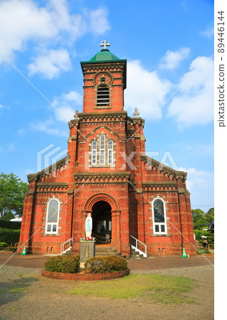 [Nagasaki Prefecture] Tabira Catholic Church under fine weather 89446144