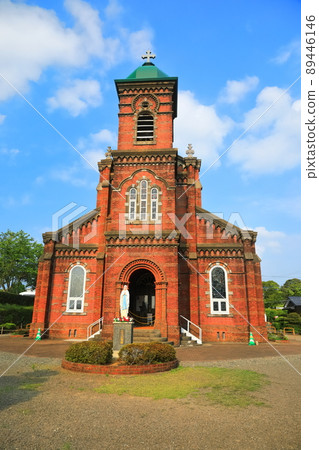 [Nagasaki Prefecture] Tabira Catholic Church under fine weather 89446146