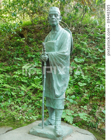 Matsuo Basho statue of Chusonji 89448305