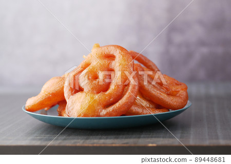 jalebi indian sweet sale at local store  89448681