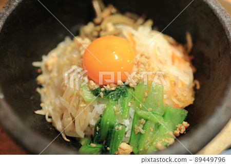 Stamina cuisine (stone-grilled bibimbap) 89449796