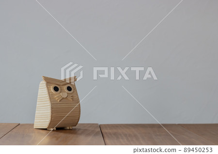 Animals made with disposable chopsticks 89450253