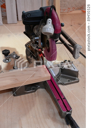 Slide circular saw 89450326