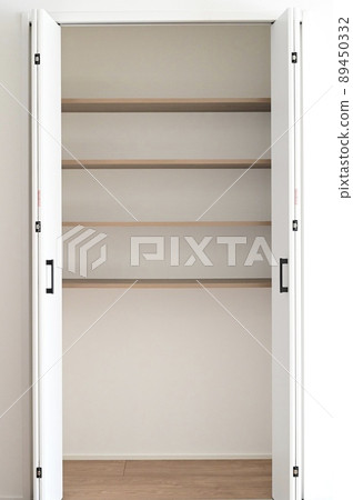 Closet and working shelves Closet and working shelves 89450332