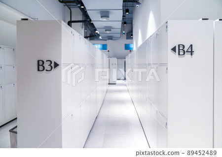 white digital luxury lockers medium size room for tourists 89452489