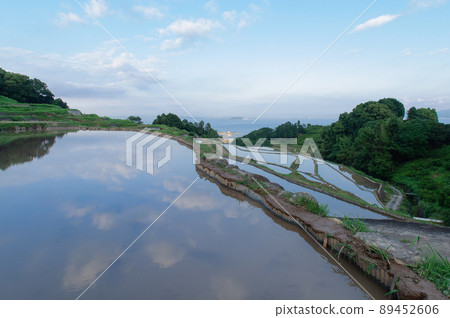 倒影谷水梯田 89452606