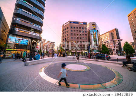 Tokyo cityscape of Japan The front of Otsuka station is a makeover. Overlooking the renewed Otsuka Station North Exit Station Square Tokyo cityscape of Japan The front of Otsuka station is a makeover. Overlooking the renewed Otsuka Station North Exit Station Square 89453939