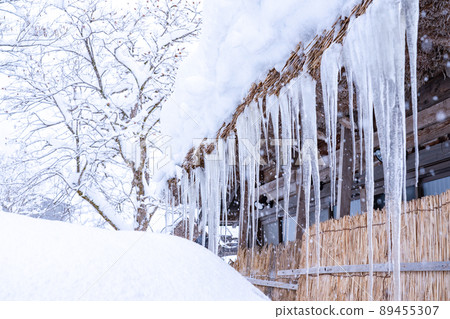 《岐阜縣》積雪的白川鄉/冬季合掌祖村 89455307