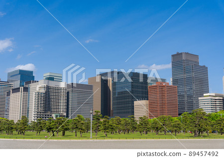 Tokyo skyscrapers blue sky Tokyo skyscrapers blue sky 89457492