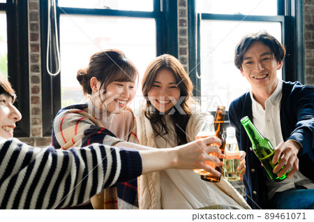 Home Party Home Party 89461071