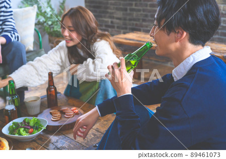 家庭聚會 89461073