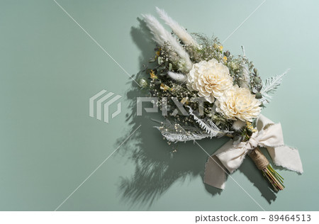 Bouquet of dried flowers 89464513