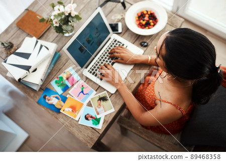 Typing up my blog post of the weekend 89468358