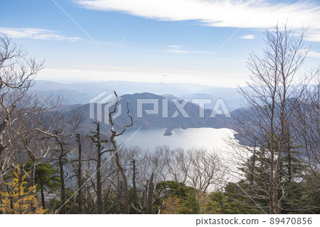 攀登時看到的南台山周邊風景 89470856