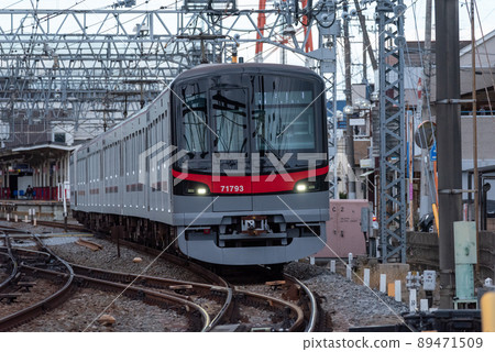 Tobu Railway 70090 series (organization photo) 89471509
