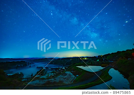 Starry sky over the terraced rice fields of Hoshitoge Starry sky over the terraced rice fields of Hoshitoge 89475865