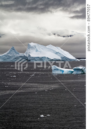 Cruising in Antarctica - Fairytale landscape 89477057