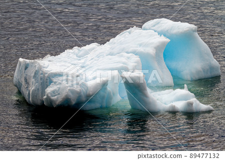 Antarctica - Pieces Of Floating Ice - Global Warming Antarctica - Pieces Of Floating Ice - Global Warming 89477132