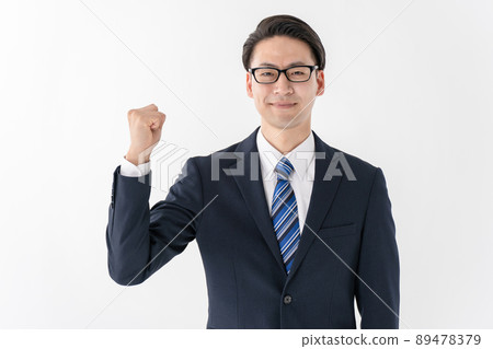 Businessman guts pose Businessman guts pose 89478379