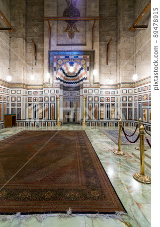 Interior of the tomb of the Reza Shah of Iran, Al Rifaii Mosque (Royal Mosque), located in front the Cairo Citadel, Egypt Interior of the tomb of the Reza Shah of Iran, Al Rifaii Mosque (Royal Mosque), located in front the Cairo Citadel, Egypt 89478915
