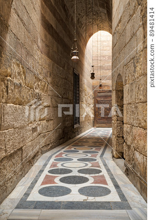 Corridor leading to the Courtyard of Sultan Barquq mosque, Old Cairo, Egypt 89481414