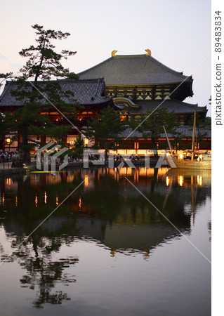夏天，盂蘭盆節，東大寺鏡池，中本萬都追悼會[奈良縣奈良市] 89483834