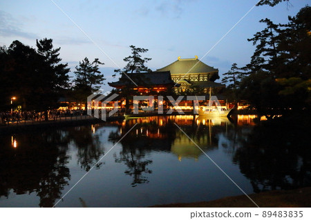 夏天，盂蘭盆節，東大寺鏡池，中本萬都追悼會[奈良縣奈良市] 89483835