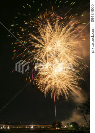 Fireworks display   89484000
