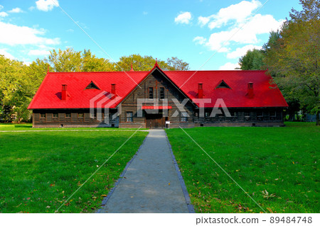 Hokkaido, Hokkaido University, Sapporo Agricultural School No. 2 Farm, Conspicuous Cattle Farm, Sapporo City 89484748