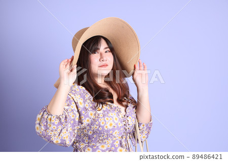 Chubby Asian Woman 89486421