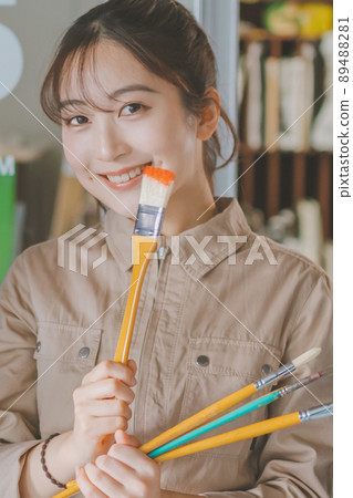 藝術學校預備學校 89488281