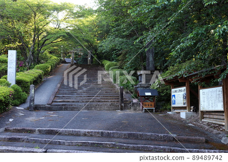 進入宮城町的白石神社 進入宮城町的白石神社 89489742