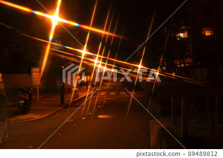 Castle town of Kanazawa city at night 89489812