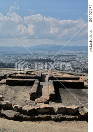 上層的首都 89492173