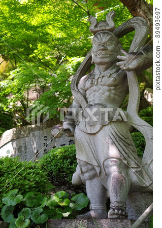 紫藤名勝吉祥寺仁王像(北九州) 紫藤名勝吉祥寺仁王像(北九州) 89493697