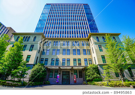 Waseda University Faculty of Political Science and Economics 89495863