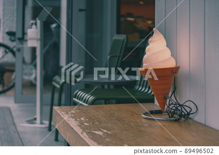 Soft serve ice cream lights, signs, figurines Soft serve ice cream lights, signs, figurines 89496502