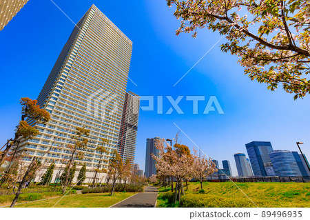 Cityscape of Harumi, Chuo-ku, Tokyo Tower 位於 Harumi Pier 的公寓 89496935