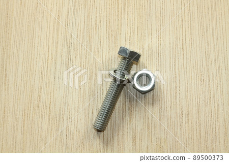 Bolt and nut 89500373
