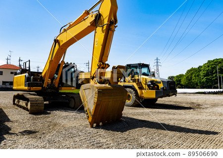 工程機械、重型機械、反鏟挖掘機和大型自卸車 89506690