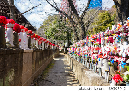 1000 Kosodate Jizoson of Zoujoji Temple (Minato-ku, Tokyo) 89508042