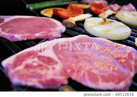 BBQ on a full-scale grill 89512638