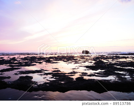Emotional scenery of Mantatashiki (Sado Island) 89513786