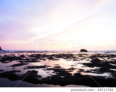 Emotional scenery of Mantatashiki (Sado Island) 89513788