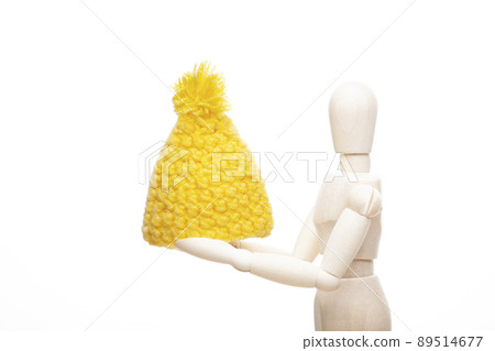 image of wooden figure hat white background 89514677