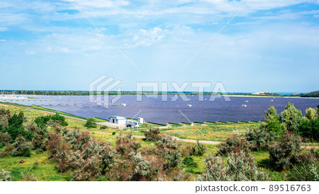 Panoramic view of photovoltaic power station, solar park, solar farm, solar power plant. Banner with modern solar farm 89516763