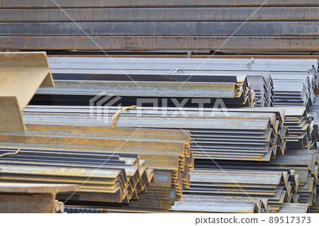 Metal profiles of different kinds are located in the metal products warehouse 89517373