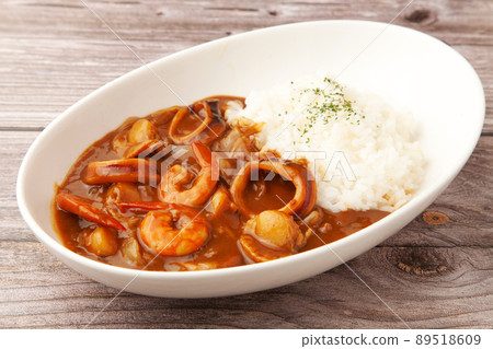 seafood curry 89518609