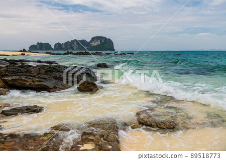 Seascape of Bamboo island or Koh Mai Phai, Krabi 89518773