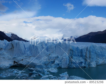雄偉的巴塔哥尼亞佩里托莫雷諾冰川㊿ 89523298